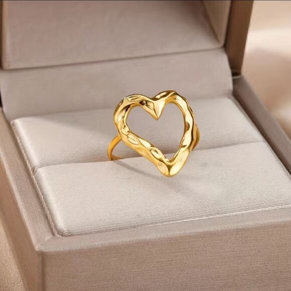 Chic Cuff Ring Stainless Steel 18k Gold Plated Trendy Hollow Heart Design - Picture 7 of 7